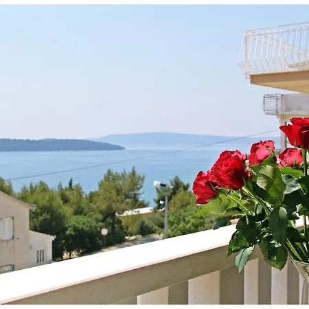Lado Trogir