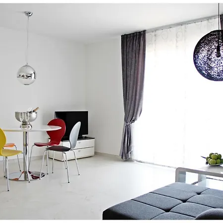 Apartment Lado
